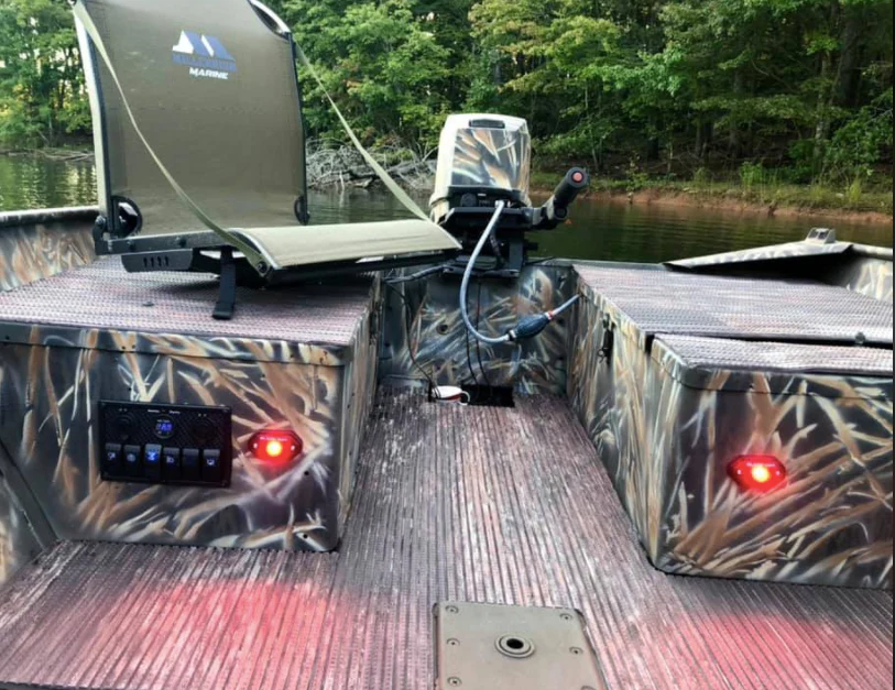 Marine Accent Light - Black Housing - Image 3